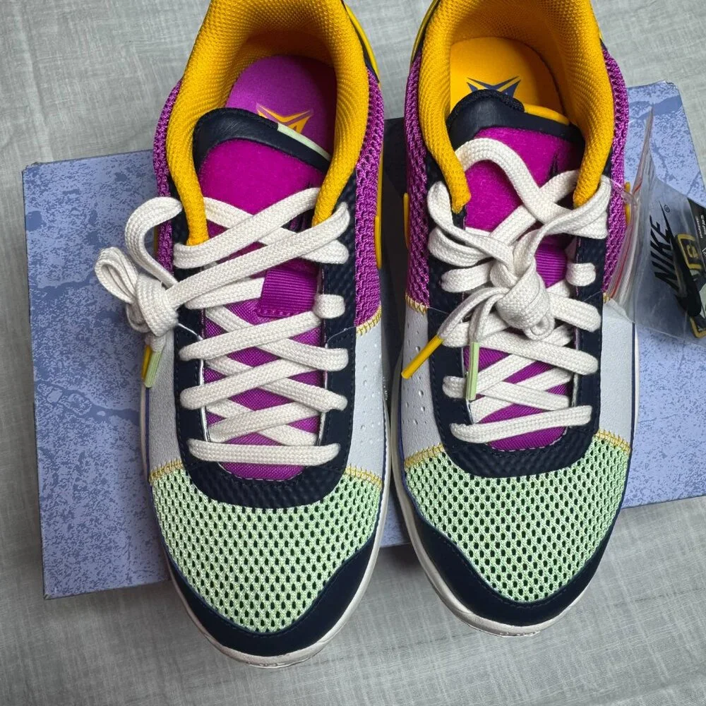 *Brand New* Boys JA Morant 1 SE Obsidian, Hyper Violet Size 6.5Y
